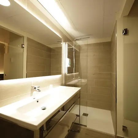 Hotel Papi Blau