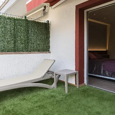 Hotel Papi Blau